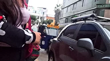 Sinh viên bị người lạ túm trên phố và đồng ý địt mạnh ở khách sạn để lấy tiền