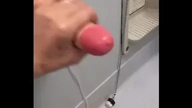 Cô gái Nhật Bản thủ dâm tay cực kích thích