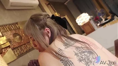 Gái Trung Quốc vú nhỏ, thèm khát một cái dương vật cứng rắn