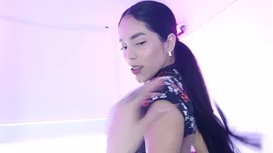 Helen Star trong đồ lót ninja cần bác sĩ chữa trị vấn đề cực khoái mạnh mẽ